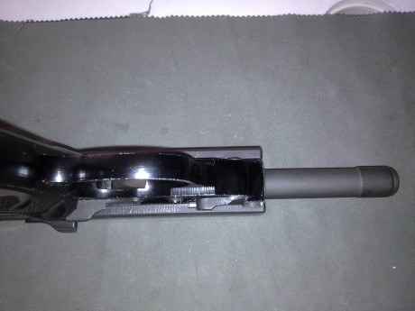 Una pistola clasica,en un epceccional estado de conservación y funcionamiento.Cambio por visor o arma 10