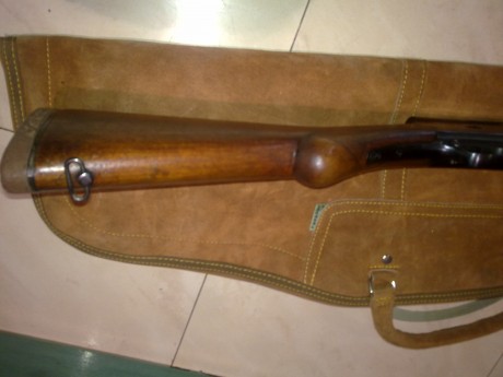 Se encuentra en perfecto estado de todo(madera, pavón y mecanismos). Inmaculada. Arma fantastica, de las 12