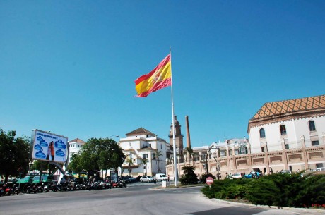 Y no echar gota  
 
https://www.libertaddigital.com/espana/2016-11-25/el-ayuntamiento-de-cadiz-regido-por-el-podemita-kichi-ensena-a-las-desempleadas-a-estimularse-el-clitoris-1276587427/

Y 82