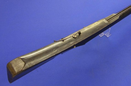 Voy a colocar unas fotos de un arma larga alemana de llave de mecha del siglo XVI. 10