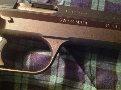 Vendo esta pistola muy especial y difícil de encontrar. 
Es una SIG P-240. calibre .38Spl WC. Lo mejor 20