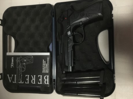 Se vende guiada en F. Excelente estado.
Maletín,documentación original,dos cargadores.
Pocos tiros.
350 01