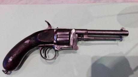 vendo revolver frances calibre 12mm devisme año aproximado 1868 inscrito en libro de coleccionista.precio 01