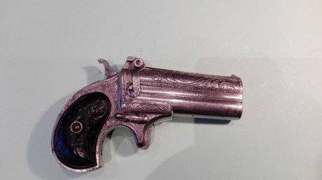 vendo pistola derringer calibre 44 anular fabricada en eibar año aprox 1870 inscrita en libro de coleccionista 01