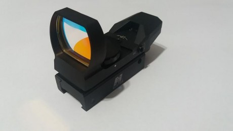 Vendo Holografico Ncstar Magnum 4 reticulas comprado en BR y nunca instalado,  esta completamente nuevo 01