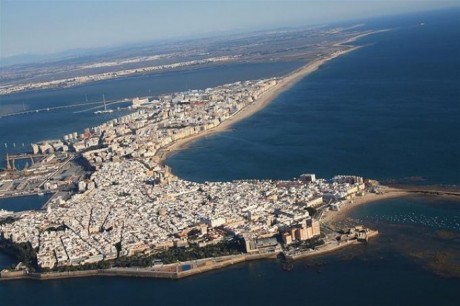 Y no echar gota  
 
https://www.libertaddigital.com/espana/2016-11-25/el-ayuntamiento-de-cadiz-regido-por-el-podemita-kichi-ensena-a-las-desempleadas-a-estimularse-el-clitoris-1276587427/

Y 111