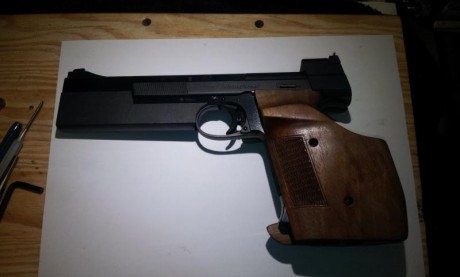 Hola compañeros, acabo de adquirir una hammerli 208 en un gran estado,funciona de lujo,he tirado en pocos 170