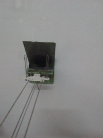 Vendo portablancos RIKA Champion para tiro olimpico a 10 m., valido para pistola o carabina, funciona 01