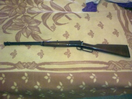 Se vende carabina Browning bl 22  esta como nueva en 370€ 02