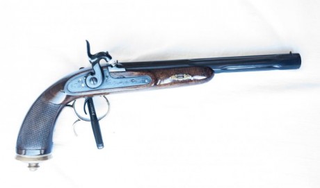 vendo preciosa pistola AMR, cañón especial, hecho del armero Antonio Marco Relea.
Perfecto estado , poco 01
