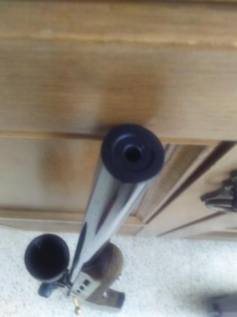Saludos

Visto el poco uso que le doy, cambio o vendo éste excelente rifle de precisión HW 66 JAGD-MATCH 01