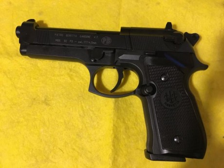 Buenas tardes,

Tengo un problema con mi beretta, el sábado la estuve disparando y me encontré con un 01