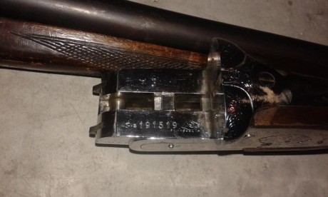 Vendo paralela victor sarasqueta en perfecto estado cañon corto 62 cm cañones a espejo.
precio 250 euros. 02