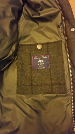 Pongo a la venta una magnifica chaqueta BARBOUR 

A ESTRENAR CON ETIQUETAS POR EQUIVOCACION EN LA TALLA.

Es 12