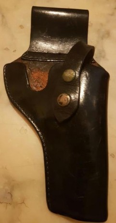 Se vende funda para revolver 6", calibre 38-357, en buenas condiciones, 20 euros, envios por parte 00