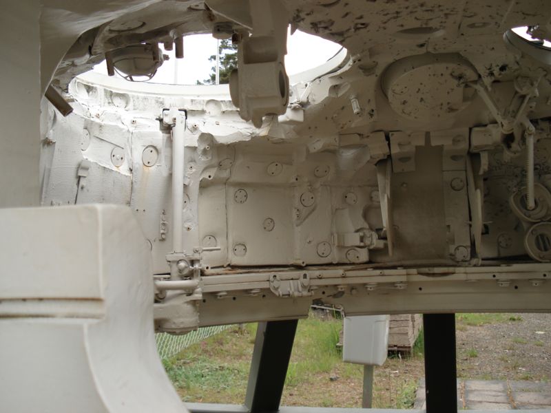 Empiezo mi serie dedicada al museo de carro de combate de Parola mostrandoos las torres, de T72,T62 asi 41