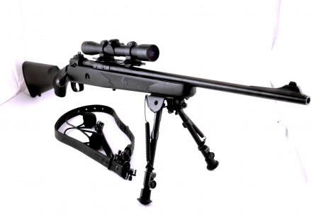 Rifle Marca Savage,  Modelo Scout,  Calibre 308, stock sintético, Visor Leupold Gold Ring de 2,75 aumentos 02