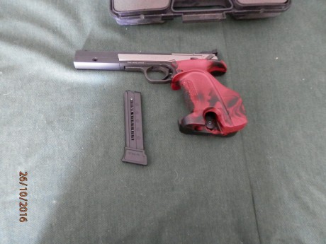Hola, pistola hammerli, en perfecto estado, poco uso, funciona perfectamente, con su caja, herramientas 71