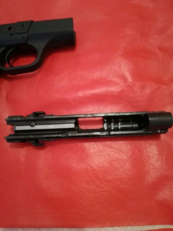 Buenas tardes compañeros, un amigo me a pedido que ponga a la venta su pistola Compact SP3 del calibre 11