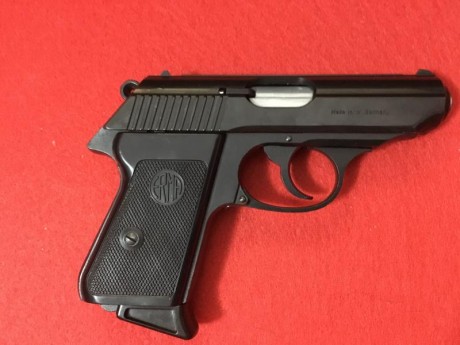 Hola,
pongo a la venta esta preciosa detonadora, 
como recién comprada...caja original, bocacha, cepillo,
Y 00