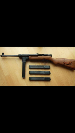 Buenas tardes a todos.
Vendo MP41 SHMEISSER original para unidades SS y Gestapo , todas las piezas coincidentes, 00