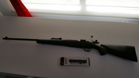 Vendo Mauser M24/47 del año 1943 el de la foto.
El  rifle se encuentra en un estado fantástico, lleva 02