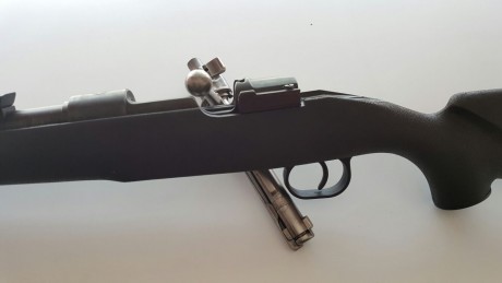 Vendo Mauser M24/47 del año 1943 el de la foto.
El  rifle se encuentra en un estado fantástico, lleva 00