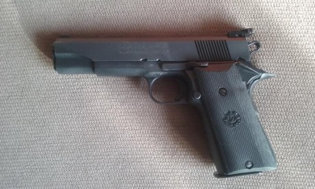 Hola:pongo en venta Llama Max II L/F 9 pb. con un cargador doble hilera perfecta de estética y funcionamiento.
El 01