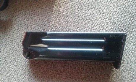 Hola:pongo en venta Llama Max II L/F 9 pb. con un cargador doble hilera perfecta de estética y funcionamiento.
El 10