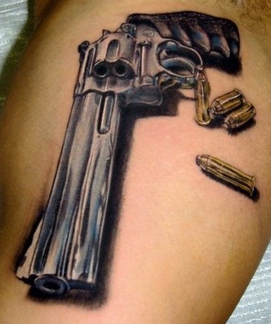 Pues eso, ma a llegado al móvil vía wasap una foto de un tatuaje y como pongo en el titulo no se si calificarlo 21
