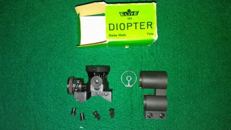 Vendo diopter Carl Gustaf. Le falta la tuerca en el diopter delantero. Precio 180 € más portes.

 20161218_201757.jpg 00