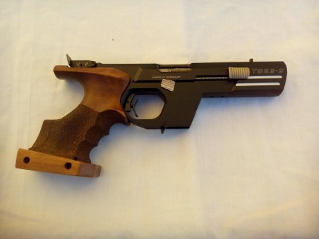 Vendo pistola Tesro TS 22 calibre 22 LR por no utilizar
Precio : 550€ gastos de envío aparte 71