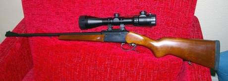 Mi compañero de caza me ha pedido que le ponga en venta su monotiro Baikal mod. IZH-18MH del calibre 30.06.

El 02