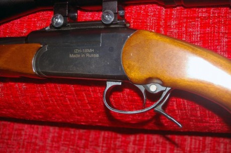 Mi compañero de caza me ha pedido que le ponga en venta su monotiro Baikal mod. IZH-18MH del calibre 30.06.

El 30