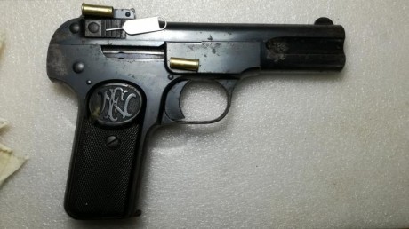 Hola. Cambio pistola Brownig brevete 1900 con más de 110 años. Guiada en f. Calibre 7,65. Dispara perfectamente. 00
