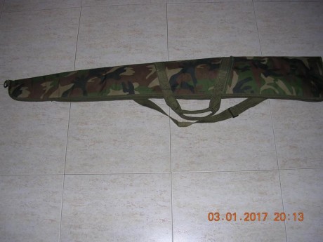 Esta mañana el hijo de un buen amigo me ha regalado una carabina flobert de 9 mm, sellada Production Manuarm, 00