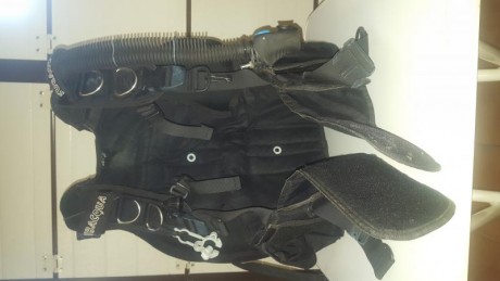 O P O R T U N I D A D

Equipo de Buceo, preferencia a conjunto. 

- 2 Reguladores Scubapro MK25 con segundas 02