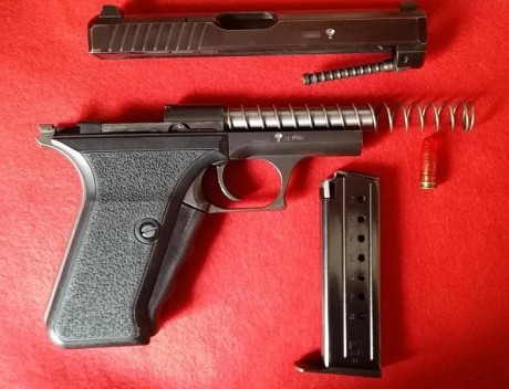 Buenas noches y feliz año nuevo a todo el foro.
Hace años que tengo una pistola como la del asunto. Cuando 01