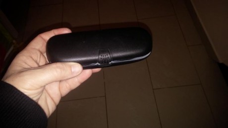 Cuando te encuentras en el sofá solo una cajita que cabe en la palma de la mano...

 CAM01402.jpg 

Cuando 01