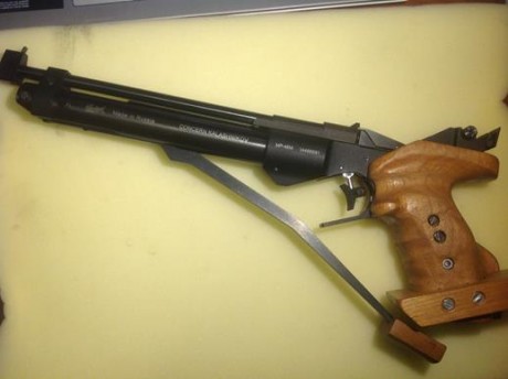 La pistola esta vendida y se pone en camino hacia su nuevo propietario. Gracias a todos por las consultas 10