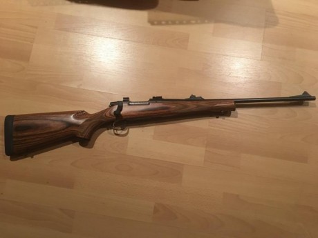 Se vende rifle de cerrojo remington 700 youth en calibre 308W, culata laminada de bonitas vetas, disparador 02
