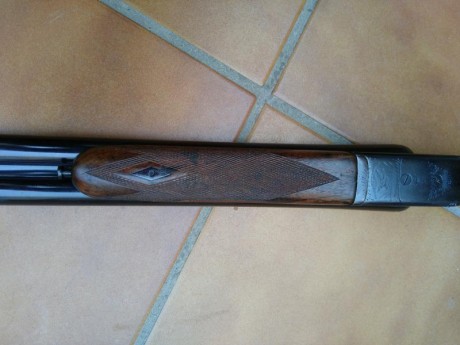 Vendo paralela Victor Sarasqueta modelo Eder, platina corta, calibre 12/70, doble gatillo y cañones cromados 22