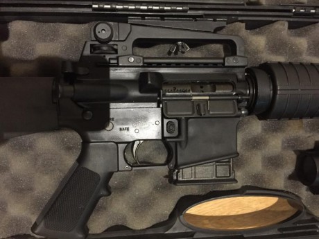 Vendo mi rifle sabre defence rx15 calibre 222,  como nuevo no se ha usado casi.
precio 1150 euros 00