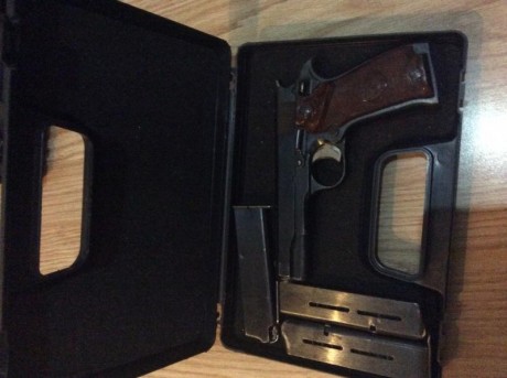 Vendo mis armas que son un astra 7000 22lr.
Un llama marcial de 38 special 4".
Una star súper s de 01