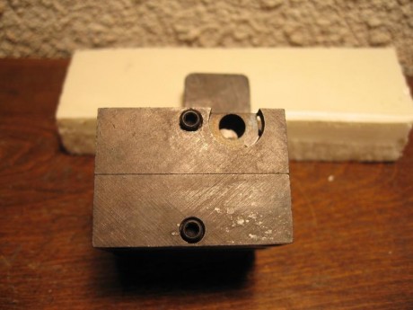   VENDO TURQUESA CALIBRE 457, MARCA RCBS, BOLA DOBLE CAVIDAD  

Vendo turquesa practicante nueva, solo 10