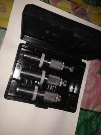 100 Vainas BERTRAN calibre 43 SPANISH REFORMADO nuevas.
PRECIO: 100 euros mas portes.

100 Cartuchos metalicos 02