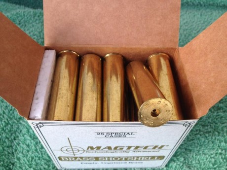 100 Vainas BERTRAN calibre 43 SPANISH REFORMADO nuevas.
PRECIO: 100 euros mas portes.

100 Cartuchos metalicos 11