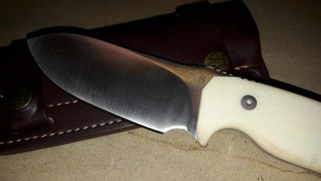 CUCHILLO FAB I, a estrenar, 85 €, envio incluido. 00