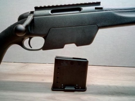 STEYR SSG 04 Cal 308w con cañón de 23,6".
En perfecto estado.
Características en el enlace siguiente:
https://steyrarms.com/firearms/ssg-04.html

Precio 20
