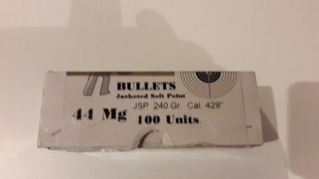 Se venden 72 puntas RG 240 grains por 15 euros  y 48 puntas nosler partition 170 grains calibre 30  son 01